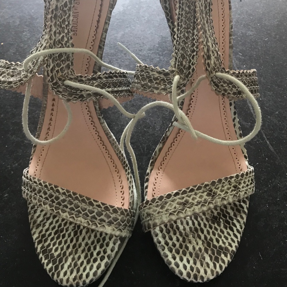 Pour La Victoire strappy sandal.